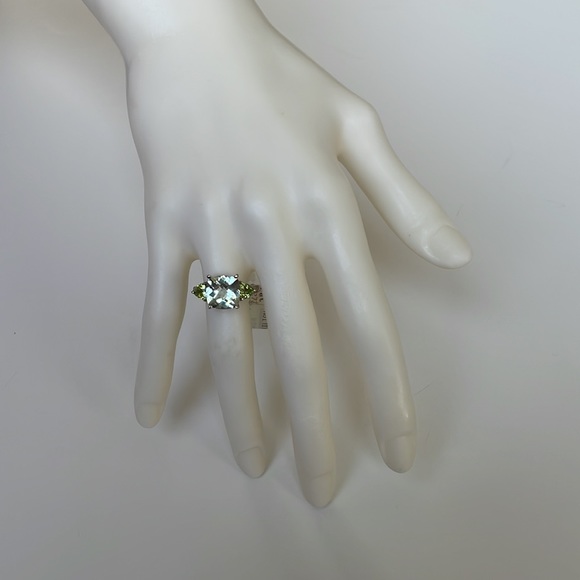 NWT Mint Quartz/Peridot Sterling Silver Ring - Picture 6 of 11